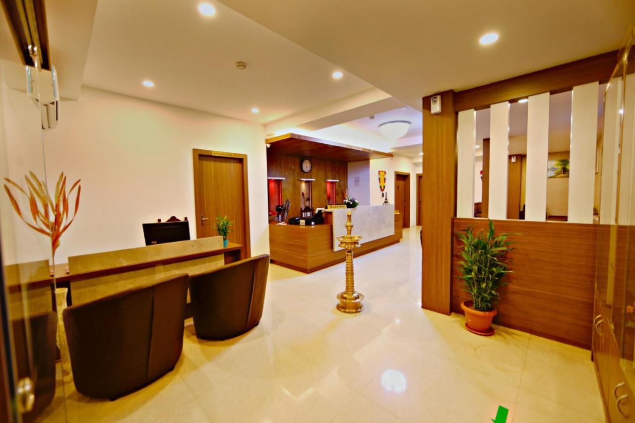 Hotel Nithya Kottayam Esterno foto